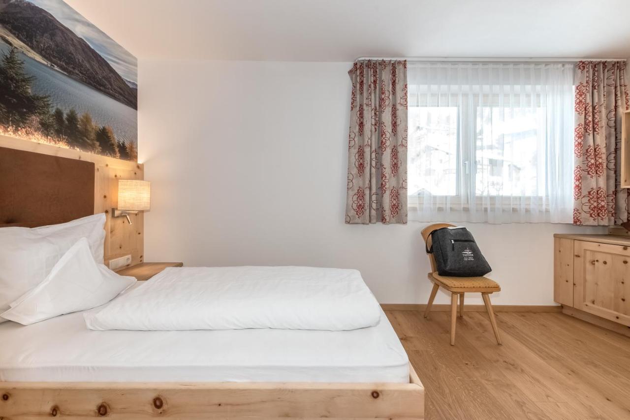 Hotel Theiner Curon Venosta Eksteriør bilde